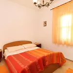 Appartamento By The Sea Tkon, Pasman - 822
