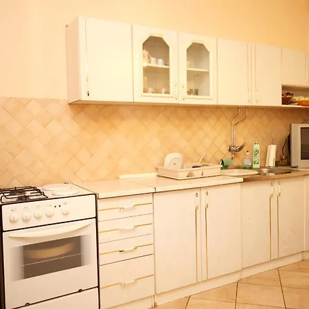 By The Sea Tkon, Pasman - 822 דירה