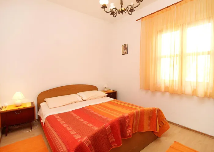 Apartamento By The Sea Tkon, Pasman - 822